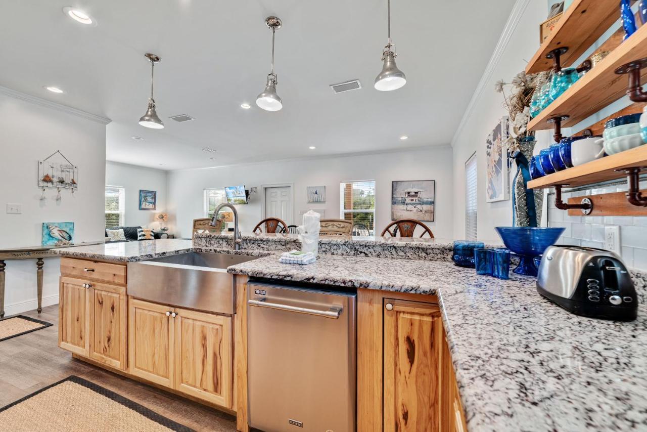 Walk To Beach, Secluded, Gazebo With Grill, 1Gig Wifi, Washer And Dryer, Games Gulf Shores Exterior photo